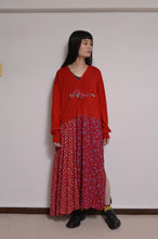 Load image into Gallery viewer, nyoroli KNIT*FLORAL OP_00/RED