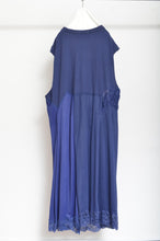 Load image into Gallery viewer, T-SLIP OP (NO SLEEVE) / C