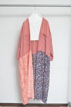 Load image into Gallery viewer, SH ROBE / B