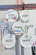 Load image into Gallery viewer, TABLE CLOTH COASTER_set of 5 / A