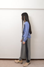 Load image into Gallery viewer, RE:LIGHT KNIT SWEATER