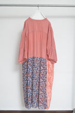 Load image into Gallery viewer, SH ROBE / B