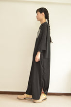 Load image into Gallery viewer, T*SATIN OP_BLK_01