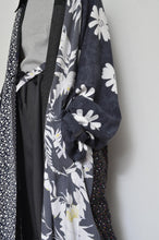 Load image into Gallery viewer, ROBE TRENCH COAT_FLORAL (02/here)_A