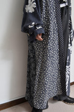 Load image into Gallery viewer, ROBE TRENCH COAT_FLORAL (02/here)_A
