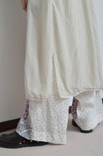 Load image into Gallery viewer, JAGGED OP / IVORY