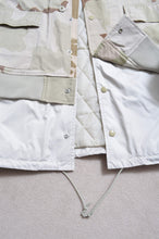 Load image into Gallery viewer, REMIX CAMO LAYER STADIUM JACKET/01