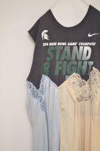 Load image into Gallery viewer, T-SLIP OP (NO SLEEVE)