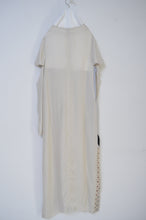 Load image into Gallery viewer, LINE W SLEEVE OP