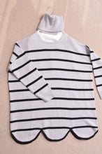 画像をギャラリービューアに読み込む, RIPPLE WAVE HEM KNIT P/O w/NECK PARTS_BORDER
