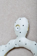 画像をギャラリービューアに読み込む, SCARF CUSHION FLAME_F