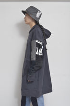 Load image into Gallery viewer, SMILE BACKPILE HOODIE / CHAC