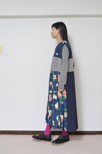 画像をギャラリービューアに読み込む, PLEATS OP_MEGUMU YAMAMOTO_kiss