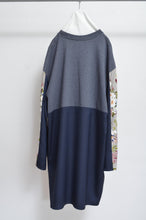 Load image into Gallery viewer, SWITCHING FLORAL OP_ASS*NAVY / A