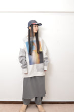 Load image into Gallery viewer, SWITCHING SWEATSHIRT P/O(w/ PRINT)/L.GRAY*dust_001