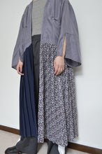 Load image into Gallery viewer, SH ROBE / A