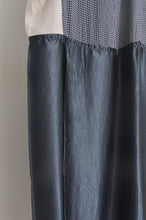 Load image into Gallery viewer, FLORAL TANK OP / NAV_00