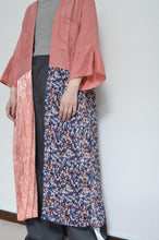 Load image into Gallery viewer, SH ROBE / B