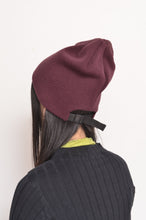 Load image into Gallery viewer, KNIT ADJUST CAP/BORDEAUX