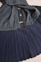 Load image into Gallery viewer, PLEATS SLEEVE SHIRT / BLK