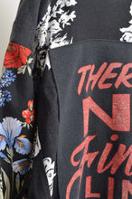 Load image into Gallery viewer, SWITCHING FLORAL OP_ASS*NAVY / D