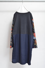 Load image into Gallery viewer, SWITCHING FLORAL OP_ASS*NAVY / D