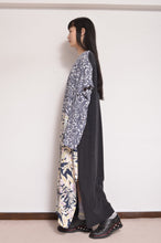 Load image into Gallery viewer, FLORAL W SLEEVE OP(22AW)_00-004