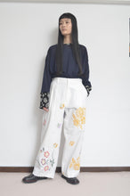 Load image into Gallery viewer, TABLE CLOTH WIDE TUCK PT/COL_01/C