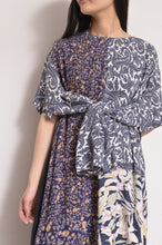 Load image into Gallery viewer, FLORAL W SLEEVE OP(22AW)_00-004