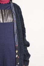 Load image into Gallery viewer, KNIT C/D_NAVY GREEN