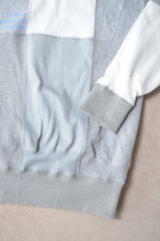 Load image into Gallery viewer, SWITCHING HOODIE