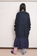 Load image into Gallery viewer, KNIT C/D_NAVY GREEN