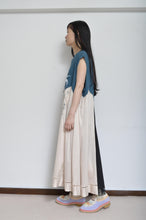 Load image into Gallery viewer, T-SLIP OP (NO SLEEVE) / B