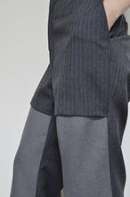 Load image into Gallery viewer, SLIT SLACKS PT GRY / 02_A