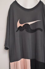 Load image into Gallery viewer, nyoroli TEE OP_BLK_01