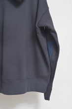 Load image into Gallery viewer, CUT AND CONNECTED BACKPILE HOODIE / DARK