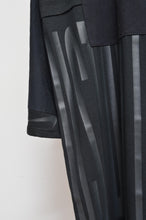 Load image into Gallery viewer, SWITCHING TEE OP_DARK*NAVY / B