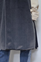 画像をギャラリービューアに読み込む, FUR LINER ( CHA )_B