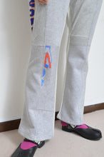 画像をギャラリービューアに読み込む, FLARED SWEAT PT / 01_GRAY