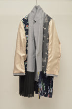 Load image into Gallery viewer, PLEATS JK (LGRAY/CAT_00)