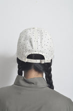 画像をギャラリービューアに読み込む, CUT AND CONNECTED DOT CAP