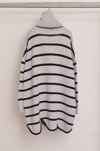 Load image into Gallery viewer, RIPPLE WAVE HEM KNIT P/O w/NECK PARTS(BORDER)