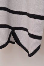 Load image into Gallery viewer, RIPPLE WAVE HEM KNIT P/O w/NECK PARTS(BORDER)