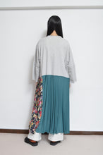 Load image into Gallery viewer, PLATED TEE OP (EMBROIDERY) 01 / A