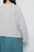 Load image into Gallery viewer, PLATED TEE OP (EMBROIDERY) 01 / A