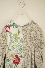 Load image into Gallery viewer, FLORAL W SLEEVE OP_006