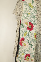 Load image into Gallery viewer, FLORAL W SLEEVE OP_006