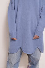 画像をギャラリービューアに読み込む, RIPPLE WAVE HEM KNIT P/O w/NECK PARTS_S.BLU