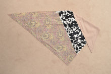 Load image into Gallery viewer, TRIANGLE SHAWL (TWILL)/PINK