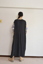 Load image into Gallery viewer, FLORAL W SLEEVE OP(22AW)_00-01